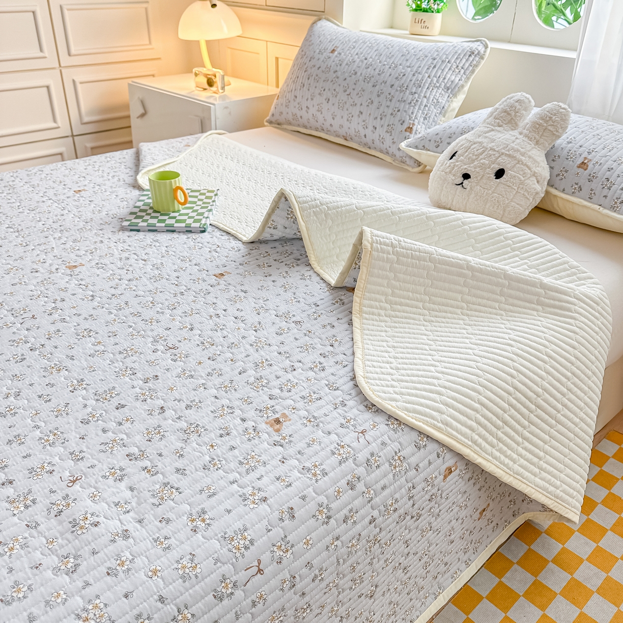 91家纺网 家纺一手货源 找家纺 慕澄家纺 2026新款小清新印花水洗棉床盖单品床盖床盖单件 可爱小熊