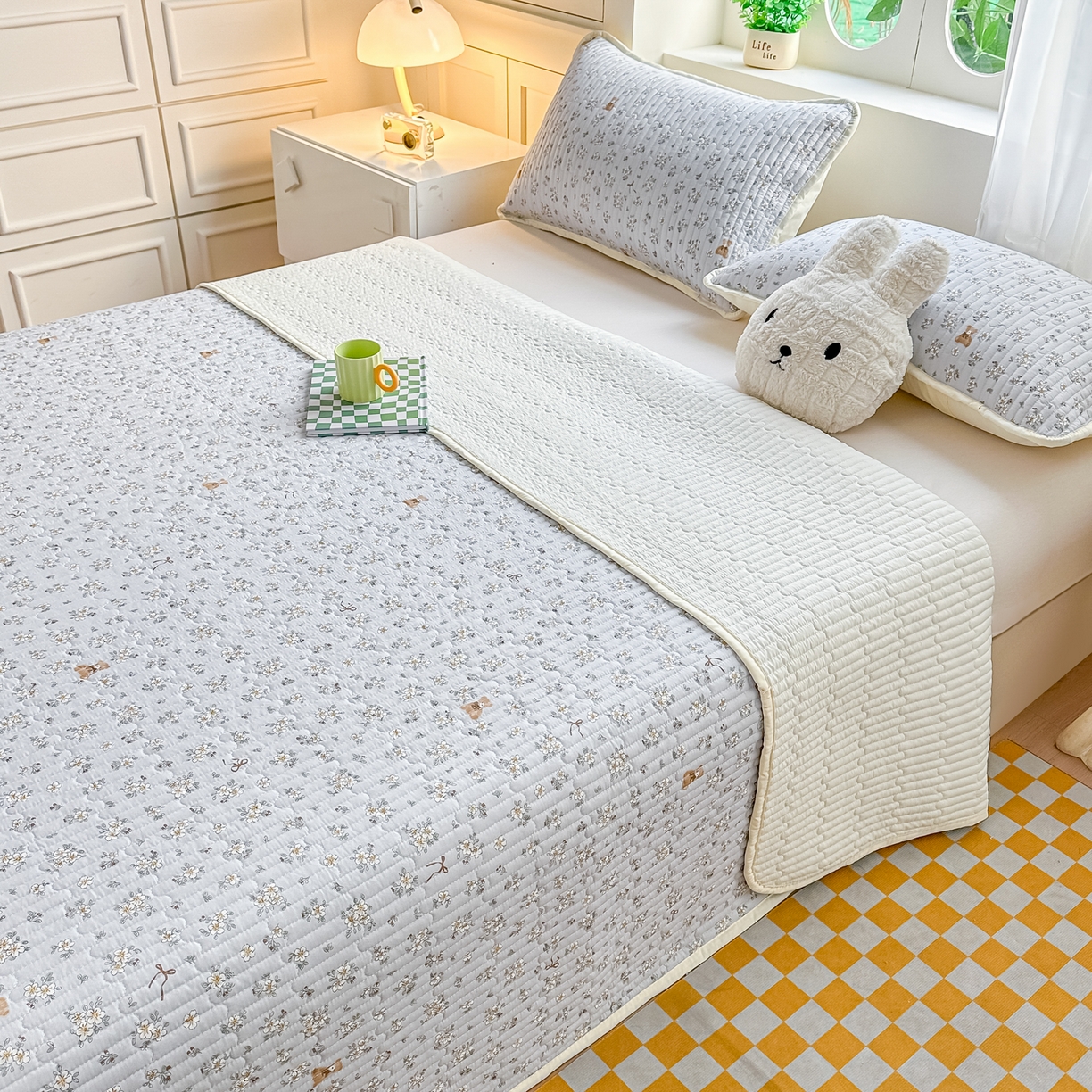 91家纺网 家纺一手货源 找家纺 慕澄家纺 2026新款小清新印花水洗棉床盖单品床盖床盖单件 可爱小熊