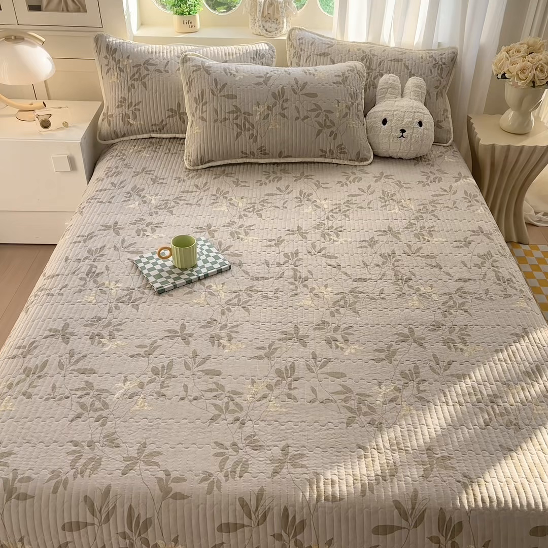 91家纺网 家纺一手货源 找家纺 慕澄家纺 2026新款小清新印花水洗棉床盖单品床盖床盖单件 灰叶