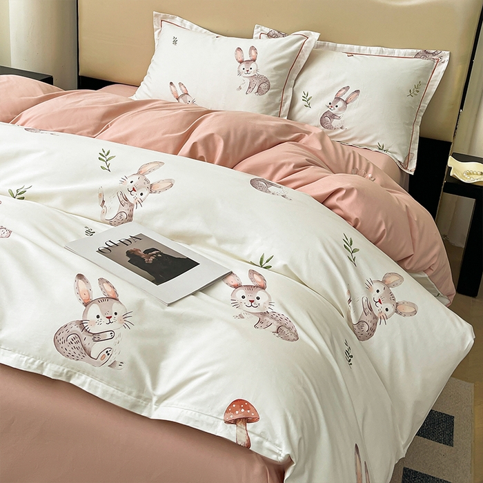 91家纺网 家纺一手货源 找家纺 帛美家纺 2026新款小清新全棉纯棉印花四件套 小萌兔