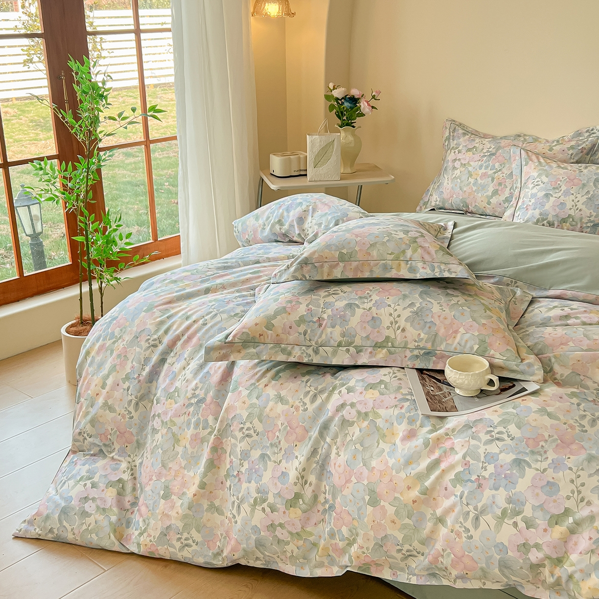 91家纺网 家纺一手货源 找家纺 帛美家纺 2026新款小清新全棉纯棉印花四件套 月下花上