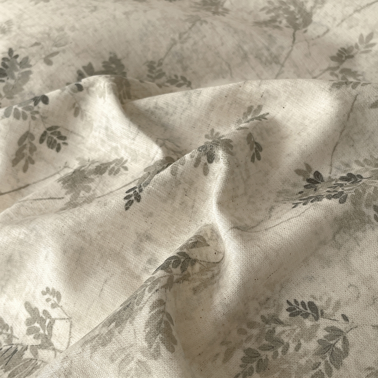 91家纺网 家纺一手货源 找家纺 沐棉家居 2026春夏新款绑带蝴蝶结棉麻四件套 暮色