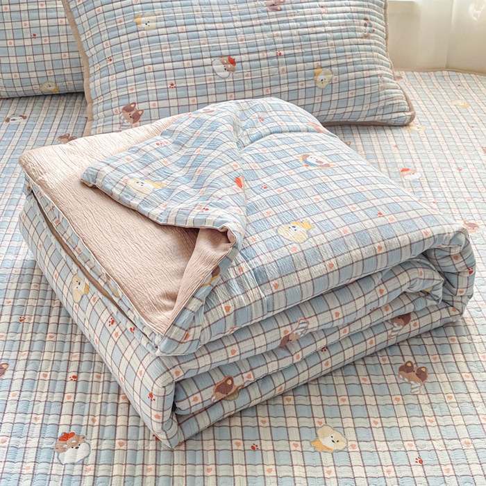 云玲时尚 2026新款A类云感双层纱7A抗菌床盖夏被四件套系列 蓝格萌狗
