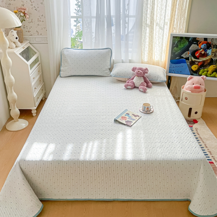 91家纺网 家纺一手货源 找家纺 云玲时尚 2026新款A类云感双层纱7A抗菌床盖夏被四件套系列 海盐波波