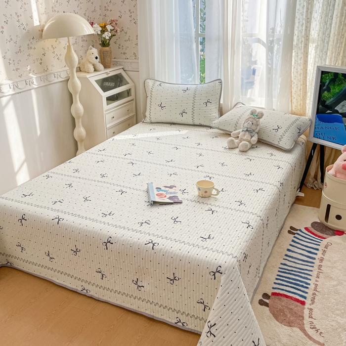 91家纺网 家纺一手货源 找家纺 云玲时尚 2026新款A类云感双层纱7A抗菌床盖夏被四件套系列 点点碟序