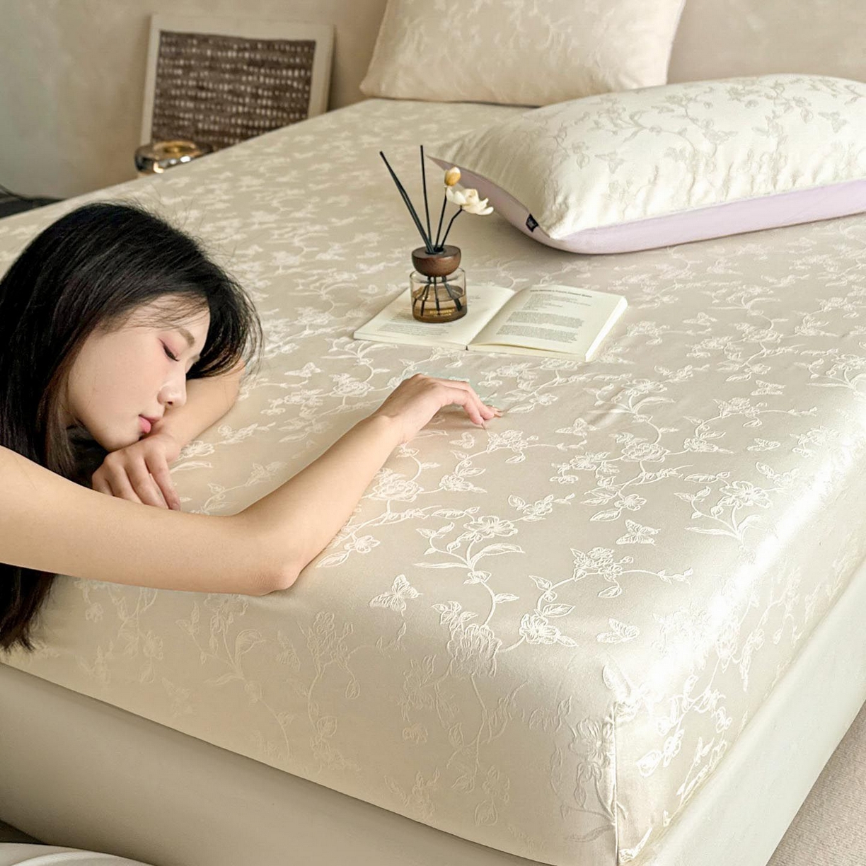 91家纺网 家纺一手货源 找家纺 涵宸家纺 2026新款全棉提花里拉系列单枕套 枕套-毓影-奶白