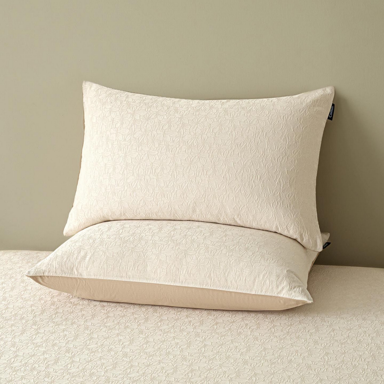 91家纺网 家纺一手货源 找家纺 涵宸家纺 2026新款全棉提花里拉系列单枕套 枕套-微芒