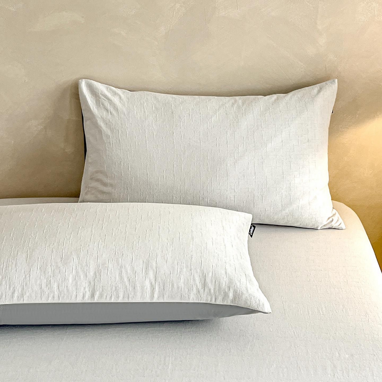 91家纺网 家纺一手货源 找家纺 涵宸家纺 2026新款全棉提花里拉系列单枕套 枕套-凌维-灰