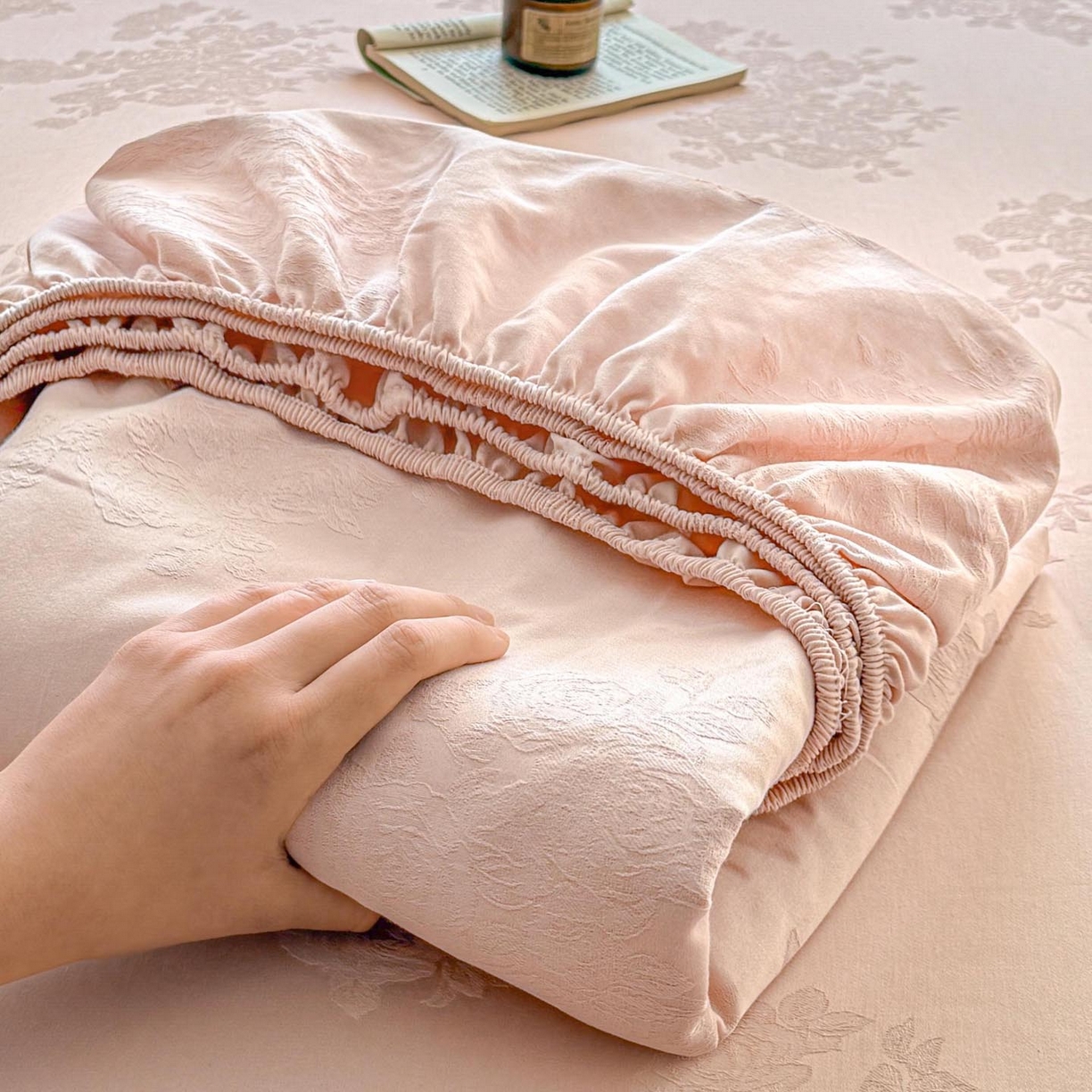 涵宸家纺 2026新款全棉提花里拉系列单床笠 床笠-花夕-粉