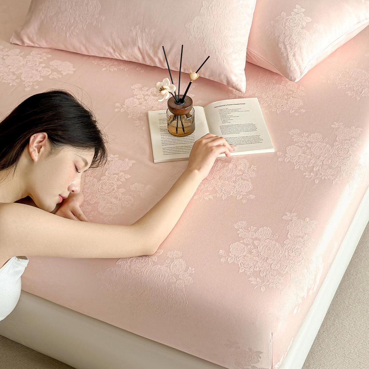 91家纺网 家纺一手货源 找家纺 涵宸家纺 2026新款全棉提花里拉系列单床笠 床笠-花夕-粉