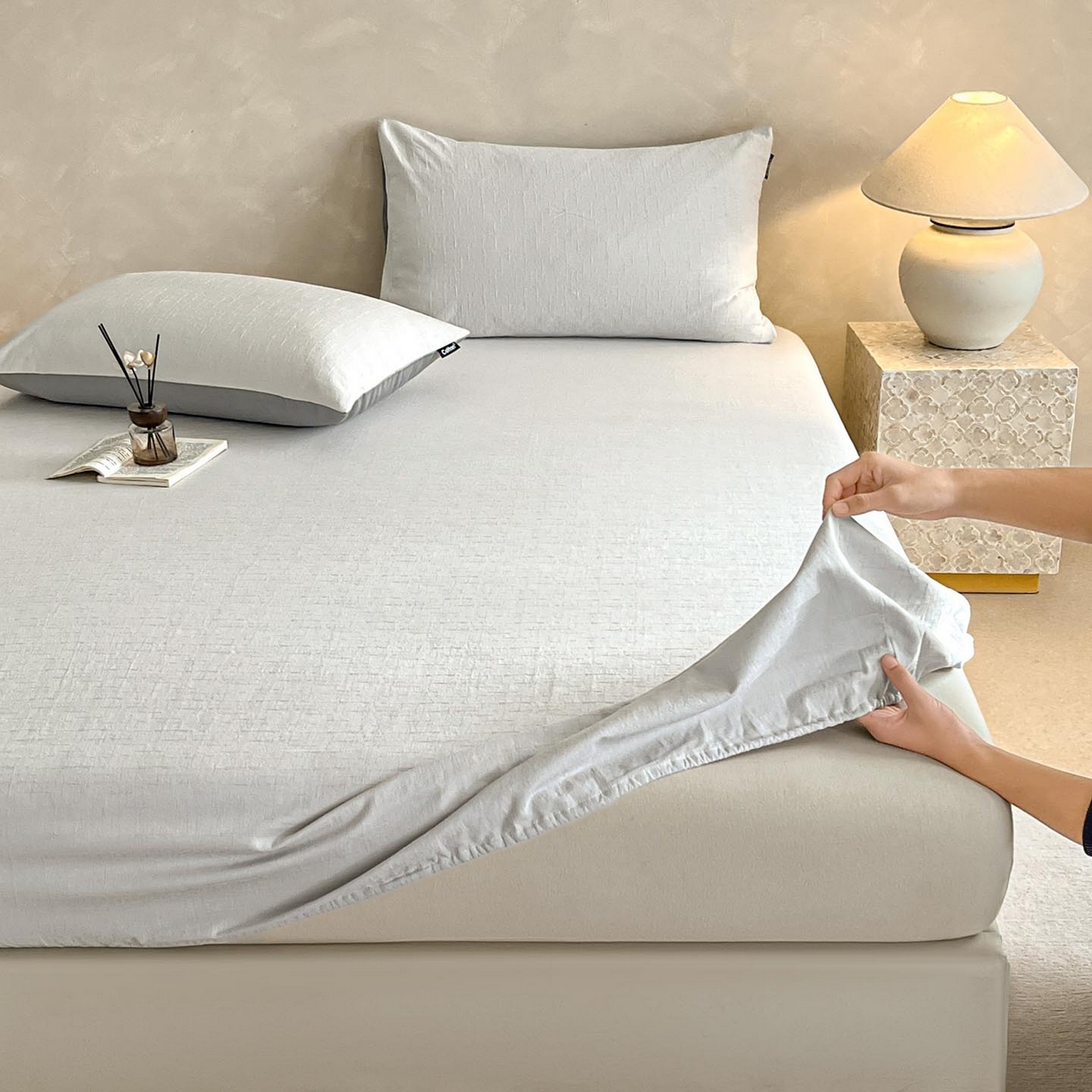 91家纺网 家纺一手货源 找家纺 涵宸家纺 2026新款全棉提花里拉系列单床笠 床笠-凌维-灰