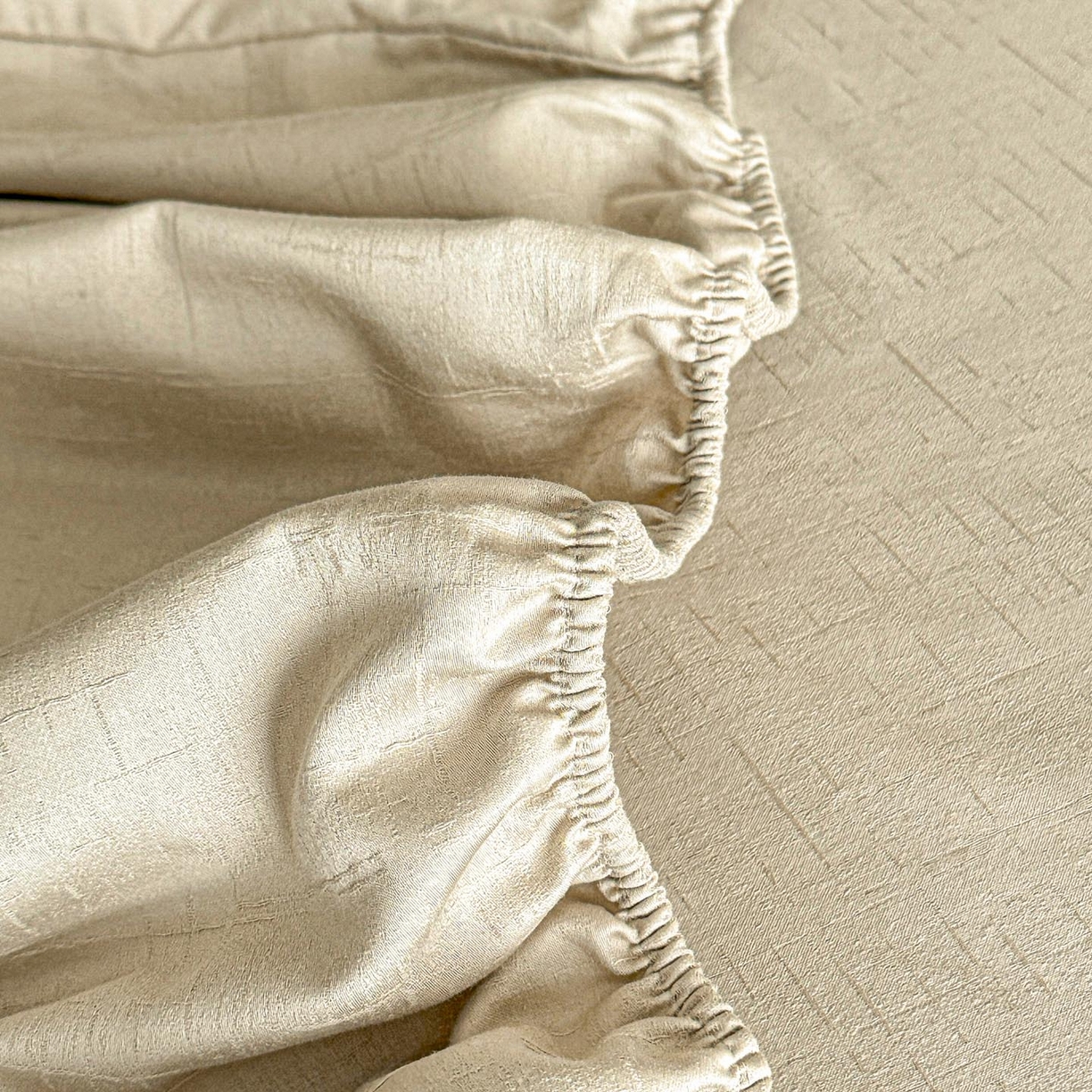 91家纺网 家纺一手货源 找家纺 涵宸家纺 2026新款全棉提花里拉系列单床笠 床笠-凌维-绿