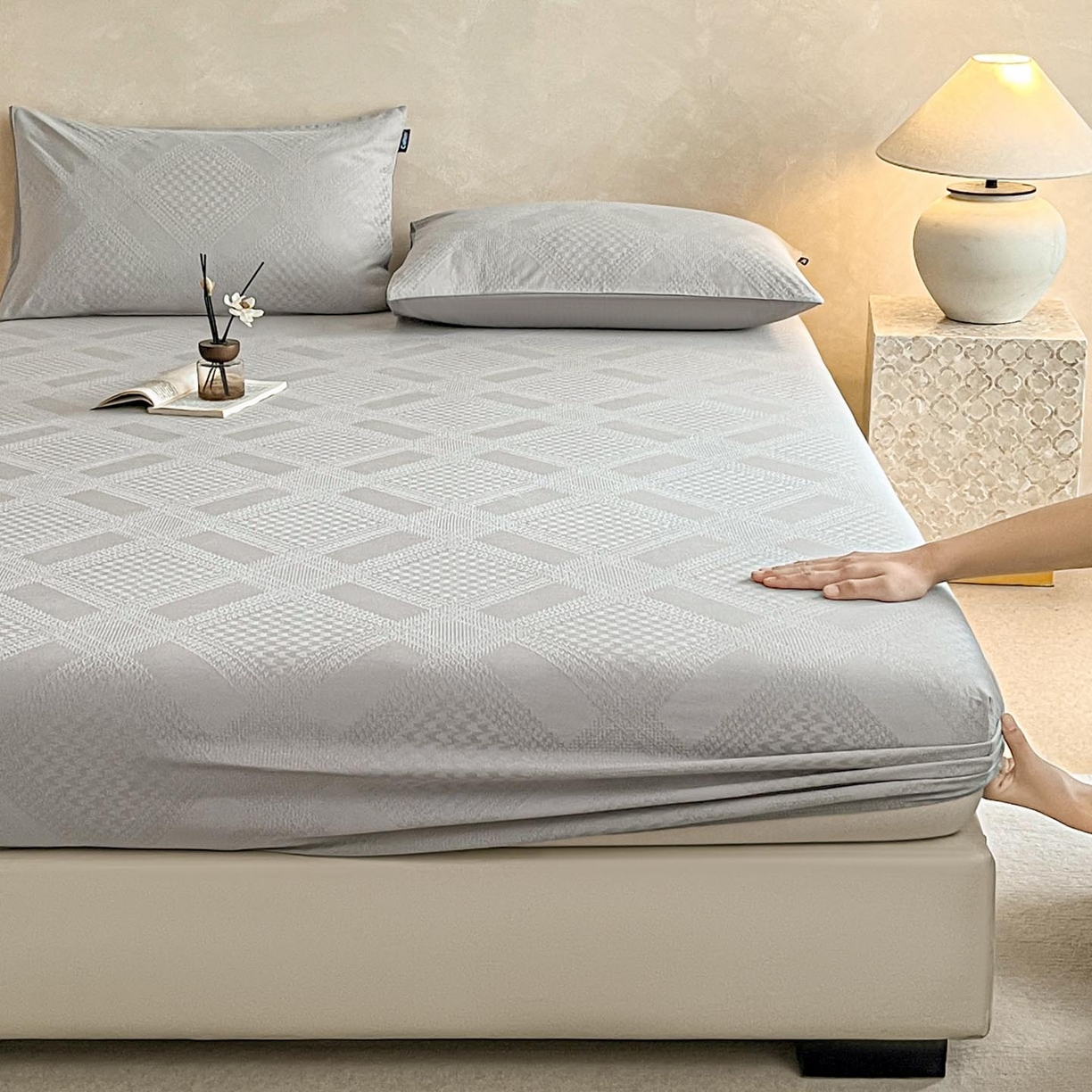 91家纺网 家纺一手货源 找家纺 涵宸家纺 2026新款全棉提花里拉系列单床笠 床笠-千喜格