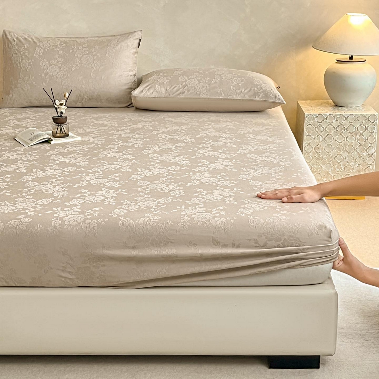 91家纺网 家纺一手货源 找家纺 涵宸家纺 2026新款全棉提花里拉系列单床笠 床笠-山慕色