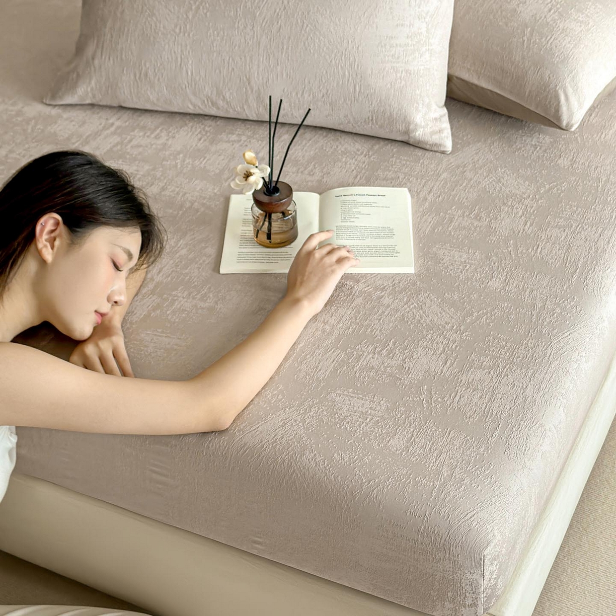 91家纺网 家纺一手货源 找家纺 涵宸家纺 2026新款全棉提花里拉系列单床笠 床笠-雾絮-灰