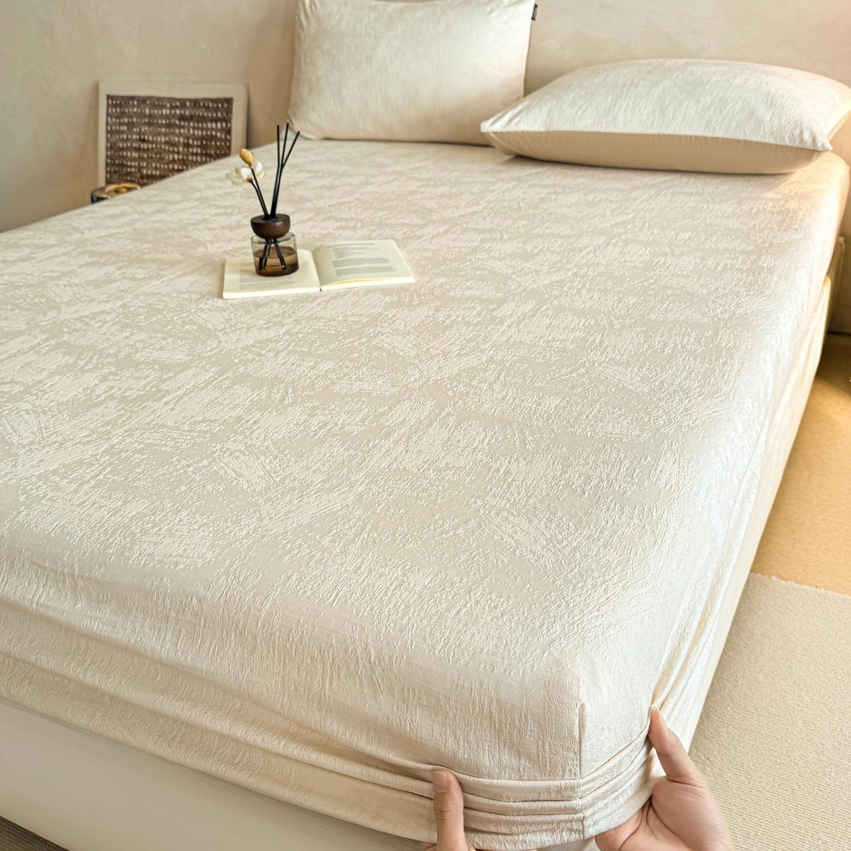 91家纺网 家纺一手货源 找家纺 涵宸家纺 2026新款全棉提花里拉系列单床笠 床笠-雾絮-奶白