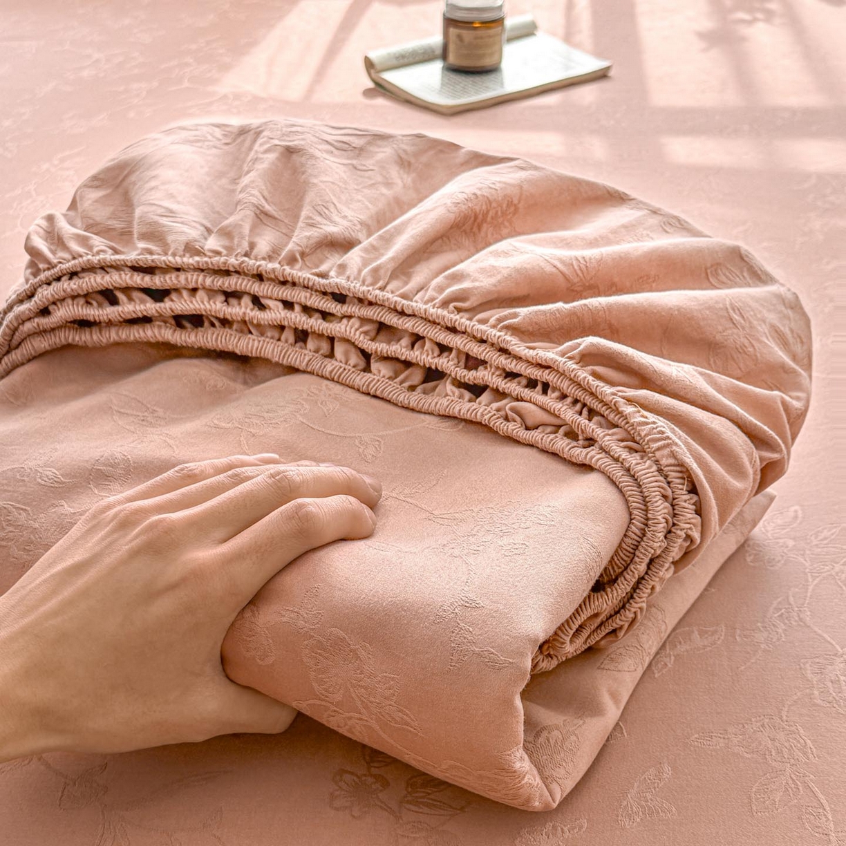 涵宸家纺 2026新款全棉提花里拉系列单床笠 床笠-毓影-豆沙