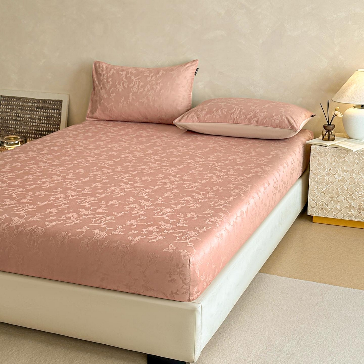 91家纺网 家纺一手货源 找家纺 涵宸家纺 2026新款全棉提花里拉系列单床笠 床笠-毓影-豆沙