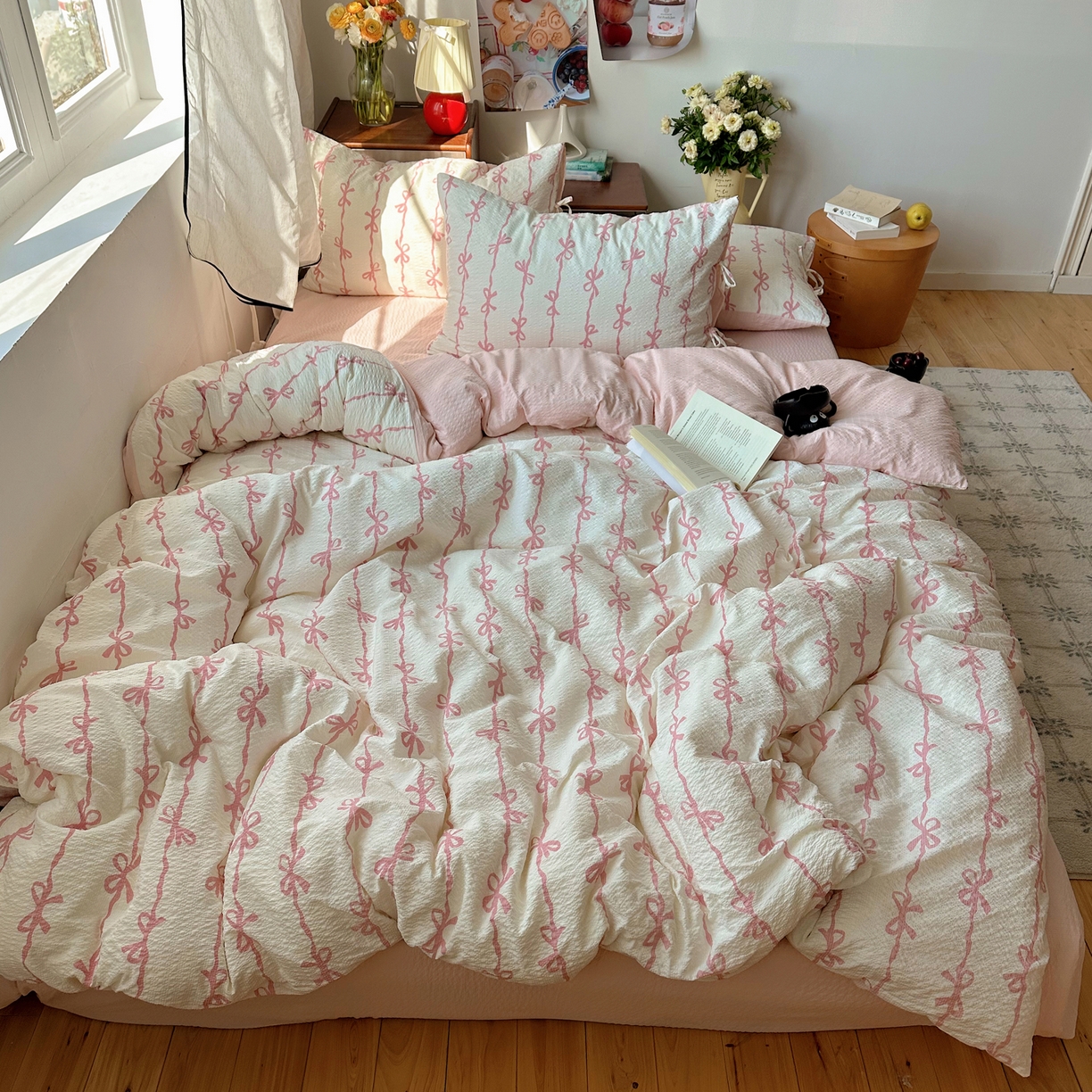 91家纺网 家纺一手货源 找家纺 顾里家纺 2026新款韩系蝴蝶结系带泡芙棉套件四件套  会员-2元 可定制床笠+8元（小四件不做床笠） 粉蝴蝶结