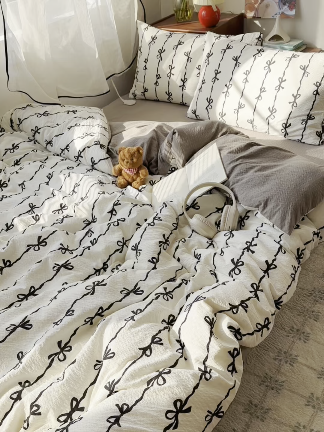 91家纺网 家纺一手货源 找家纺 顾里家纺 2026新款韩系蝴蝶结系带泡芙棉套件四件套  会员-2元 可定制床笠+8元（小四件不做床笠） 黑蝴蝶结