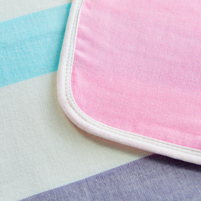 91家纺网 家纺一手货源 找家纺 朴尔家纺-毛巾被 2026新款六层纱布全棉循环小花型枕巾 五彩蘑菇粉枕巾