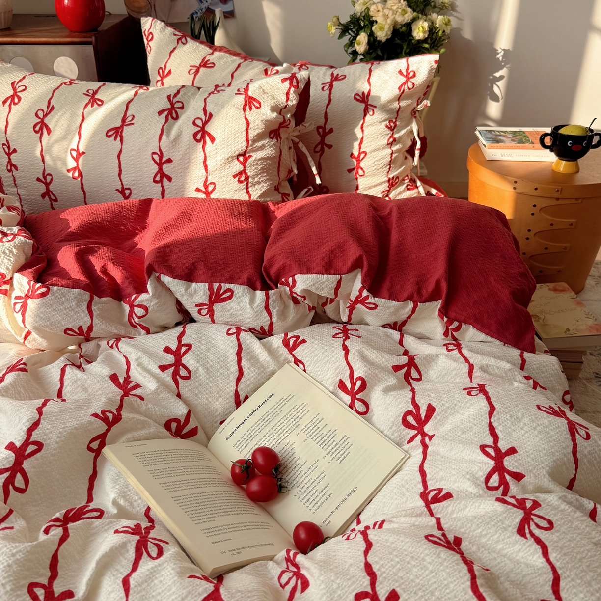 91家纺网 家纺一手货源 找家纺 顾里家纺 2026新款韩系蝴蝶结系带泡芙棉套件四件套  会员-2元 可定制床笠+8元（小四件不做床笠） 红蝴蝶结