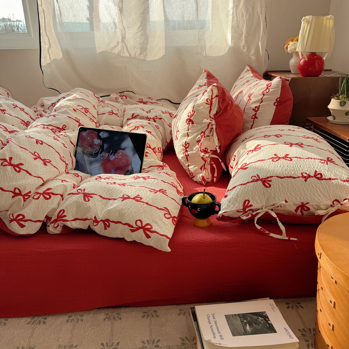 91家纺网 家纺一手货源 找家纺 顾里家纺 2026新款韩系蝴蝶结系带泡芙棉套件四件套  会员-2元 可定制床笠+8元（小四件不做床笠） 红蝴蝶结