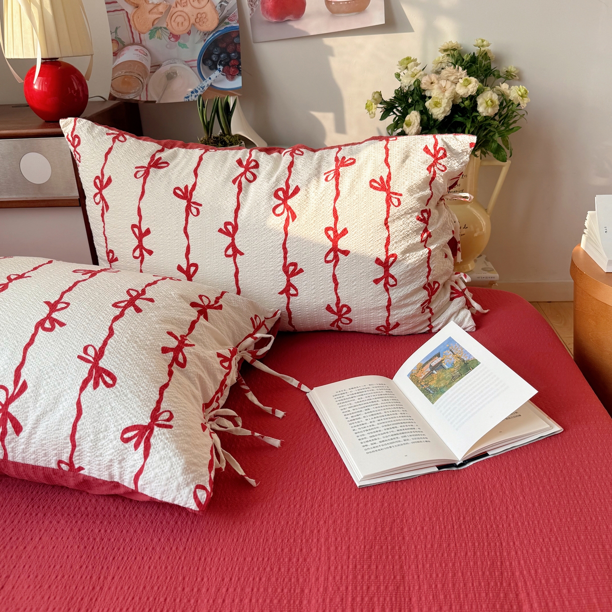 91家纺网 家纺一手货源 找家纺 顾里家纺 2026新款韩系蝴蝶结系带泡芙棉套件四件套  会员-2元 可定制床笠+8元（小四件不做床笠） 红蝴蝶结