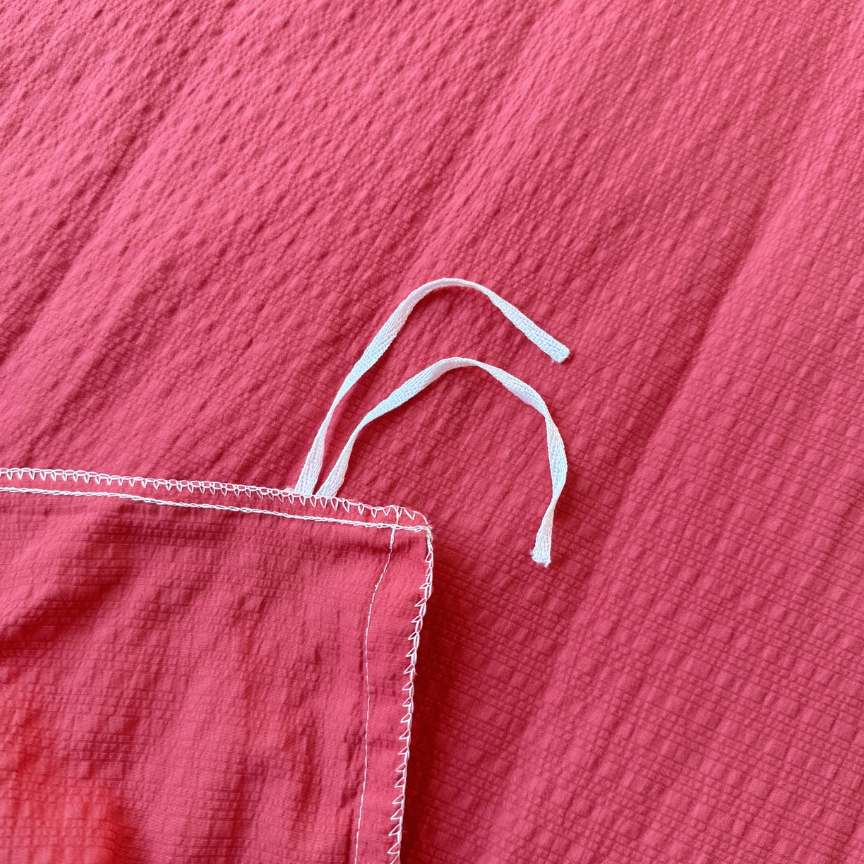 91家纺网 家纺一手货源 找家纺 顾里家纺 2026新款韩系蝴蝶结系带泡芙棉套件四件套  会员-2元 可定制床笠+8元（小四件不做床笠） 红蝴蝶结