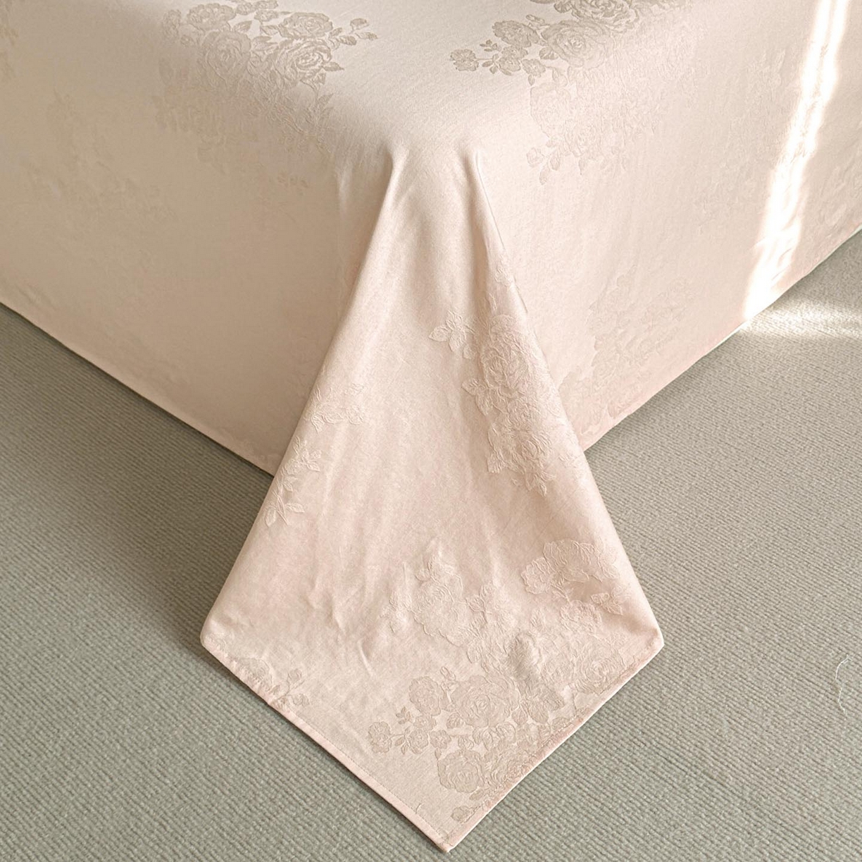 91家纺网 家纺一手货源 找家纺 涵宸家纺 2026新款全棉提花里拉系列单床单 床单-花夕-粉