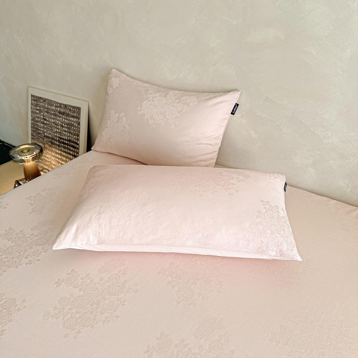 91家纺网 家纺一手货源 找家纺 涵宸家纺 2026新款全棉提花里拉系列单床单 床单-花夕-粉