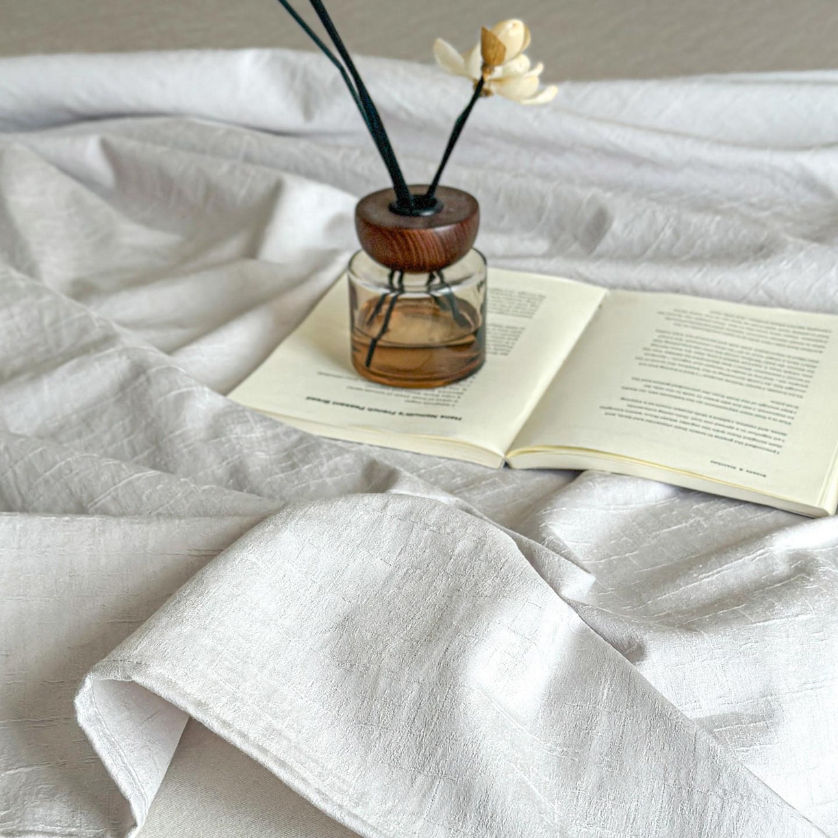 91家纺网 家纺一手货源 找家纺 涵宸家纺 2026新款全棉提花里拉系列单床单 床单-凌维-灰