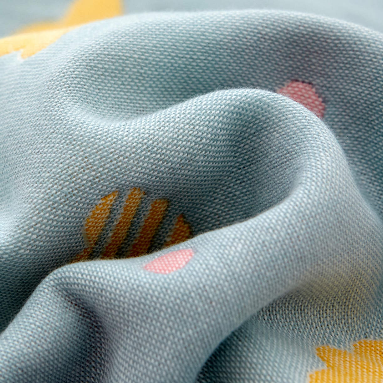 91家纺网 家纺一手货源 找家纺 朴尔家纺-毛巾被 2026新款六层纱布全棉循环小花型枕巾 彩云兰