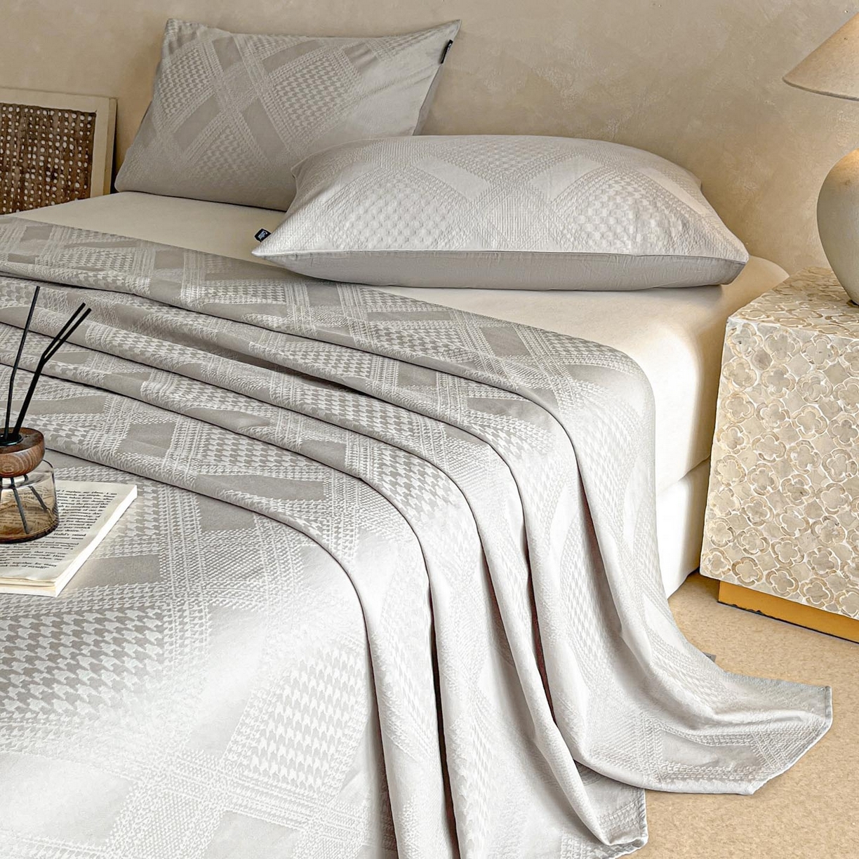 91家纺网 家纺一手货源 找家纺 涵宸家纺 2026新款全棉提花里拉系列单床单 床单-千喜格