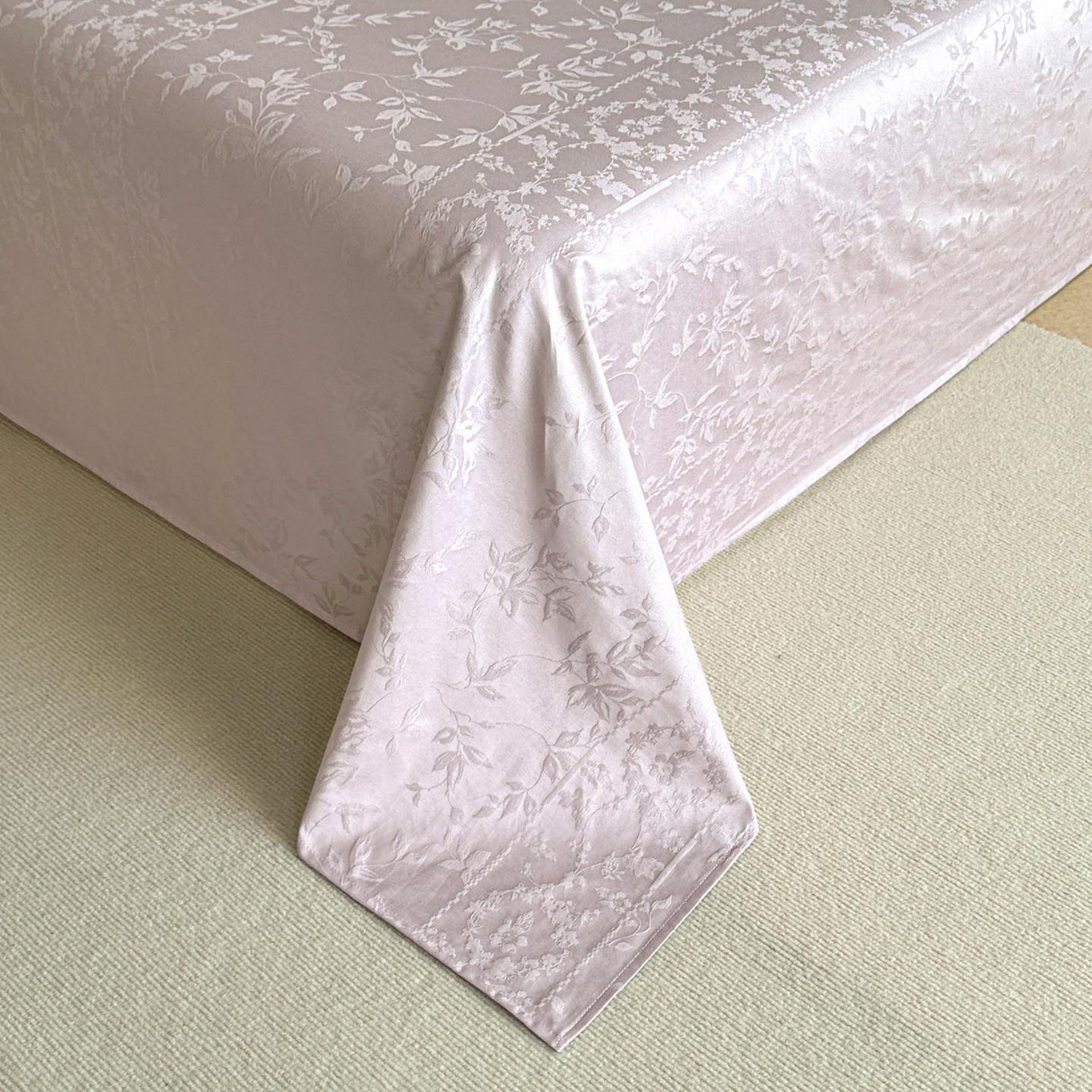 91家纺网 家纺一手货源 找家纺 涵宸家纺 2026新款全棉提花里拉系列单床单 床单-沁语-紫