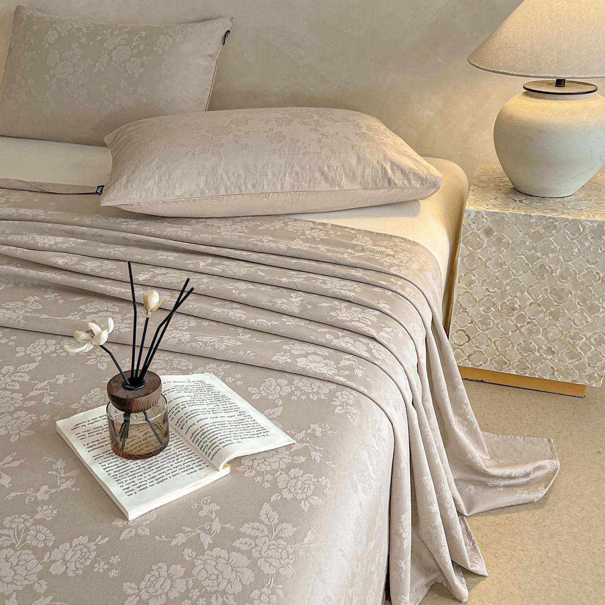 91家纺网 家纺一手货源 找家纺 涵宸家纺 2026新款全棉提花里拉系列单床单 床单-山慕色