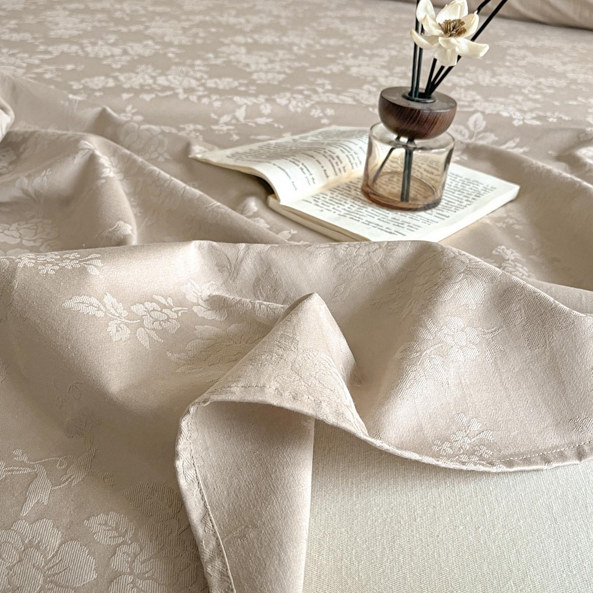 91家纺网 家纺一手货源 找家纺 涵宸家纺 2026新款全棉提花里拉系列单床单 床单-山慕色