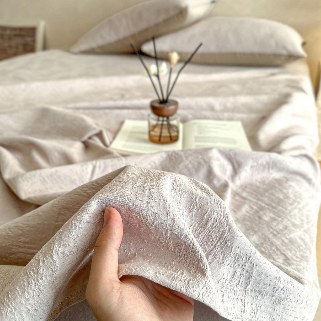 91家纺网 家纺一手货源 找家纺 涵宸家纺 2026新款全棉提花里拉系列单床单 床单-雾絮-灰