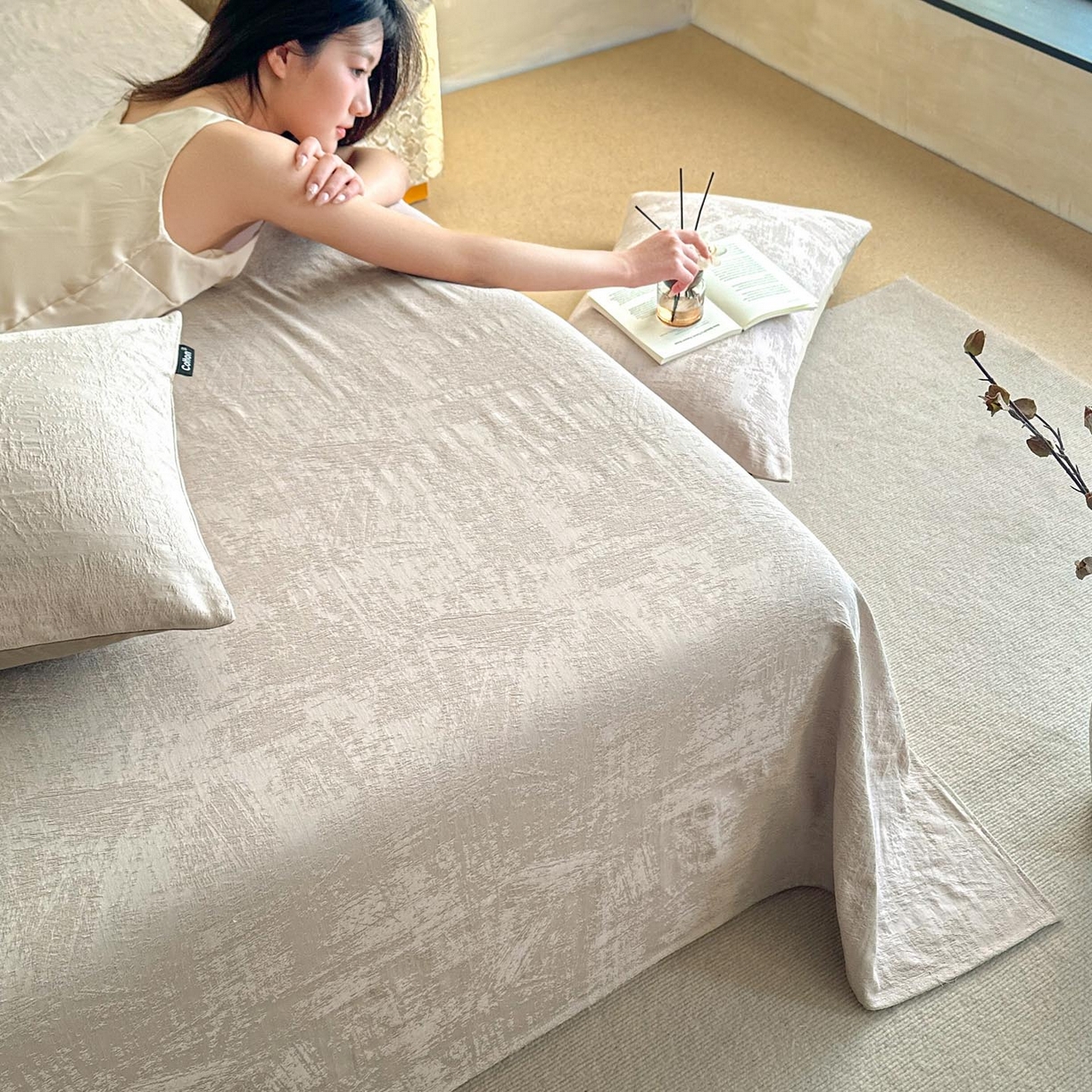 91家纺网 家纺一手货源 找家纺 涵宸家纺 2026新款全棉提花里拉系列单床单 床单-雾絮-灰