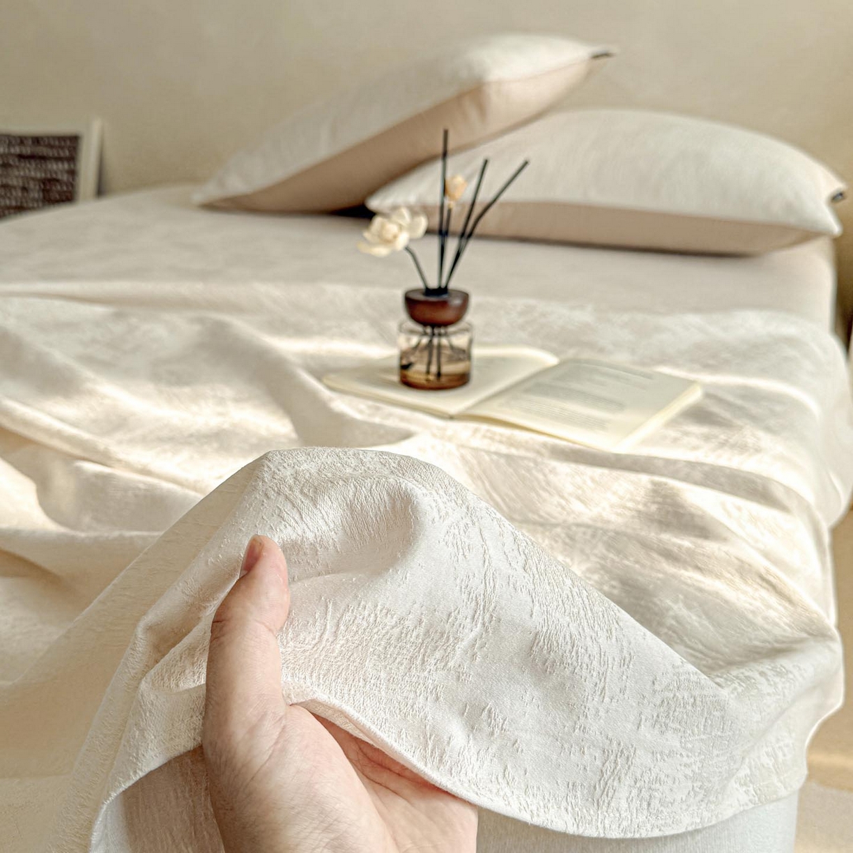 91家纺网 家纺一手货源 找家纺 涵宸家纺 2026新款全棉提花里拉系列单床单 床单-雾絮-奶白