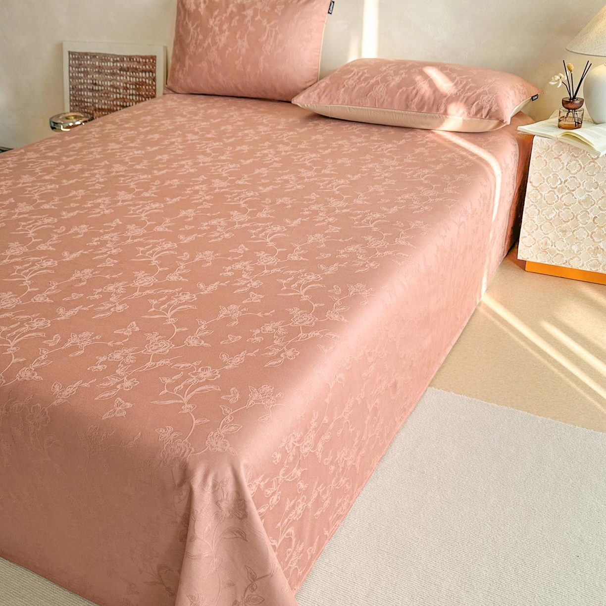 91家纺网 家纺一手货源 找家纺 涵宸家纺 2026新款全棉提花里拉系列单床单 床单-毓影-豆沙