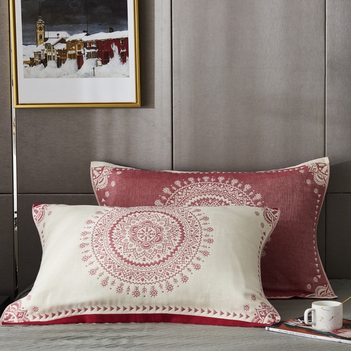 91家纺网 家纺一手货源 找家纺 朴尔家纺-毛巾被 2026新款波西米亚风全棉四层纱布枕巾 太阳神红