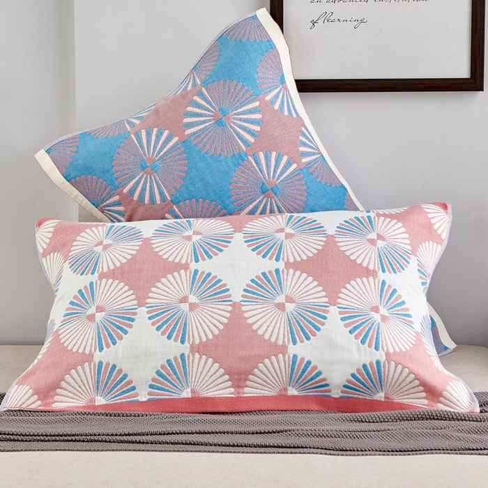 91家纺网 家纺一手货源 找家纺 朴尔家纺-毛巾被 2026新款波西米亚风全棉四层纱布枕巾 布尔乔亚粉