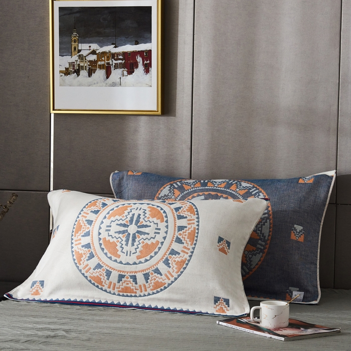 91家纺网 家纺一手货源 找家纺 朴尔家纺-毛巾被 2026新款波西米亚风全棉四层纱布枕巾 塞尔维亚藏青红