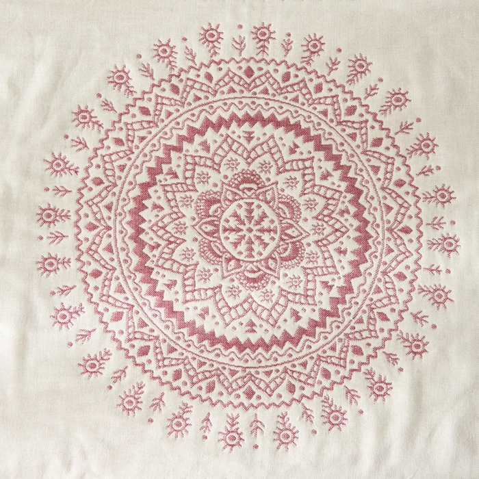 91家纺网 家纺一手货源 找家纺 朴尔家纺-毛巾被 2026新款波西米亚风全棉四层纱布枕巾 太阳神红