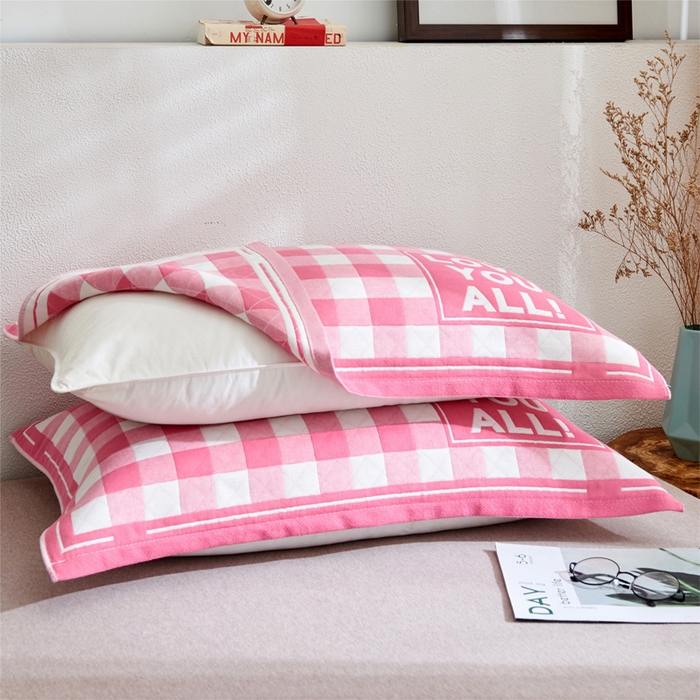 91家纺网 家纺一手货源 找家纺 朴尔家纺-毛巾被 2026新款三层纱布枕巾确认版 爱情方格-粉