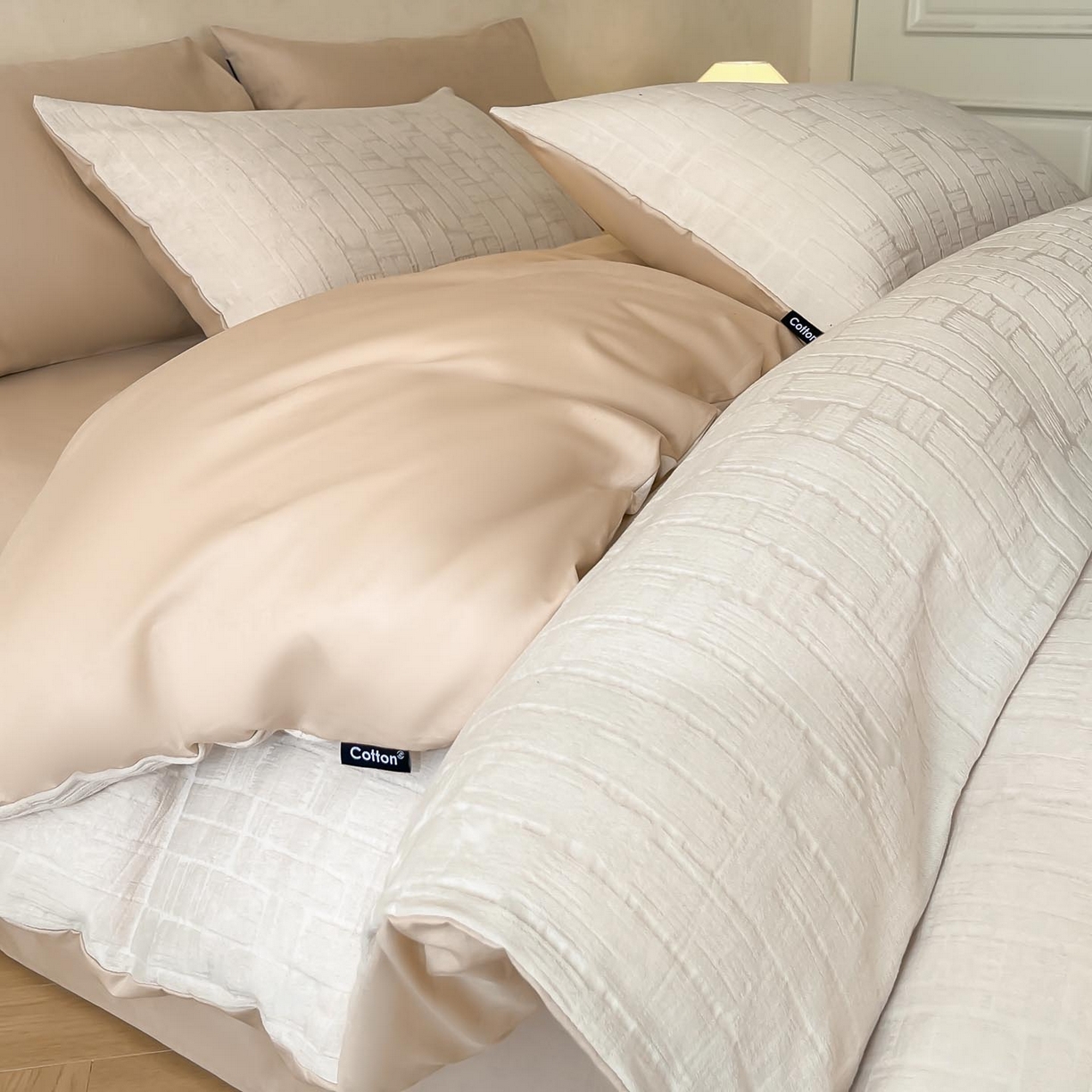 91家纺网 家纺一手货源 找家纺 涵宸家纺 2026新款全棉提花里拉系列四件套 柏拉-白