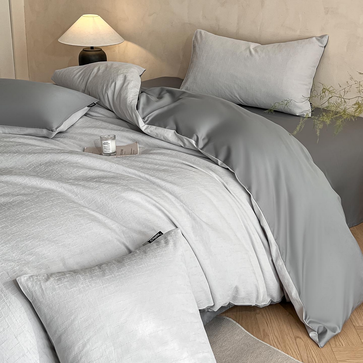 91家纺网 家纺一手货源 找家纺 涵宸家纺 2026新款全棉提花里拉系列四件套 凌维-灰