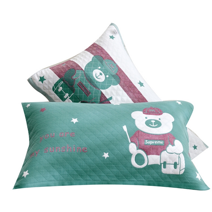 91家纺网 家纺一手货源 找家纺 朴尔家纺-毛巾被 2026新款三层纱布枕巾确认版 阳光熊-绿