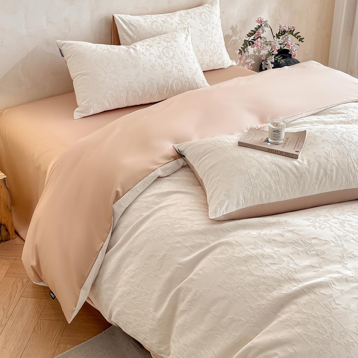 91家纺网 家纺一手货源 找家纺 涵宸家纺 2026新款全棉提花里拉系列四件套 沁语-奶白